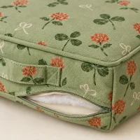 Clover Long Slab Block, close-up of the print and stitching