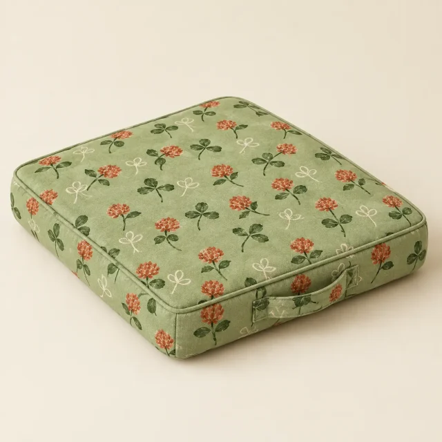 Clover Pad Block, studio photo