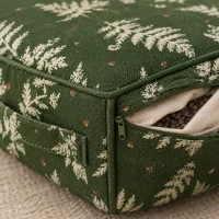Fern Wedge Block, close-up of the print and stitching