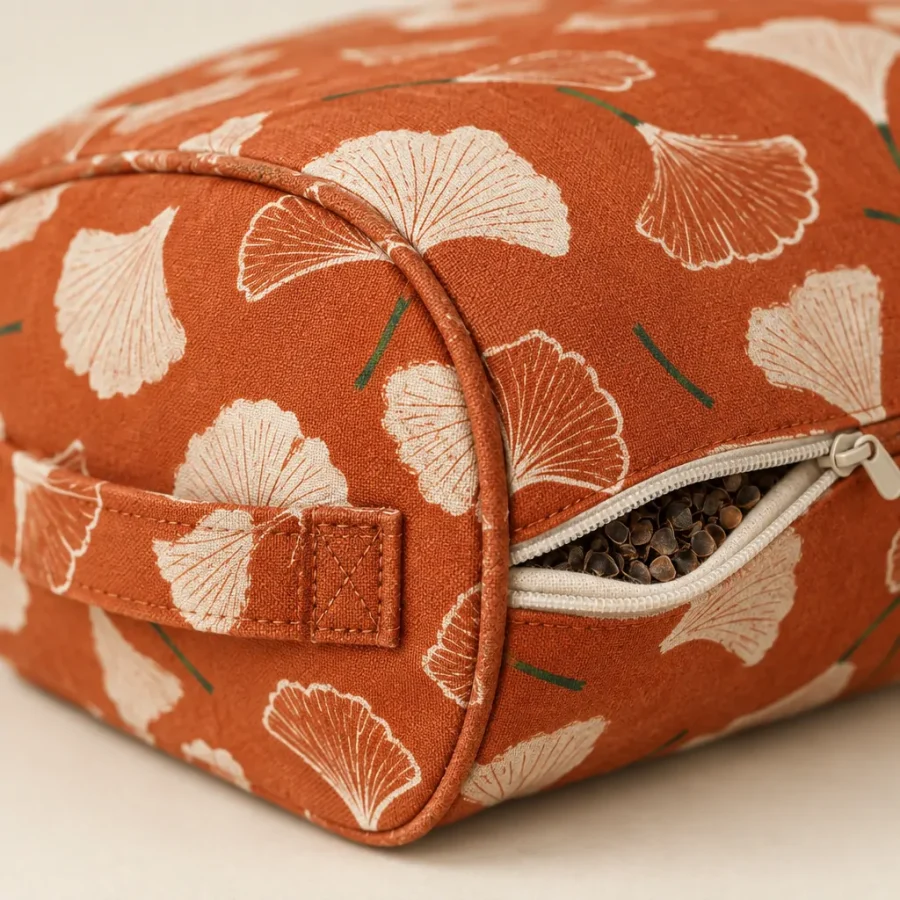 Ginkgo Arc Block, close-up of the print and stitching