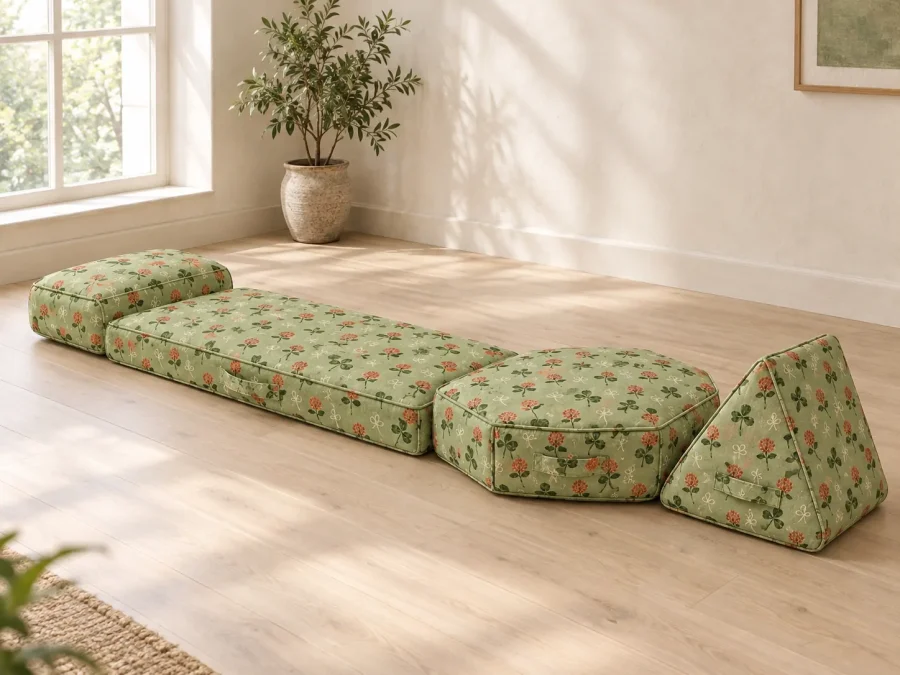 Clover Floor bed
