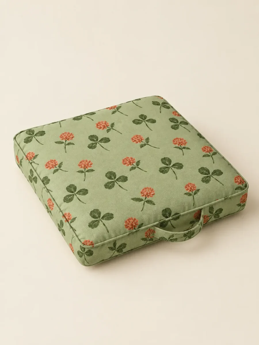 Tile Cover · Clover fitted on its block (block not included)