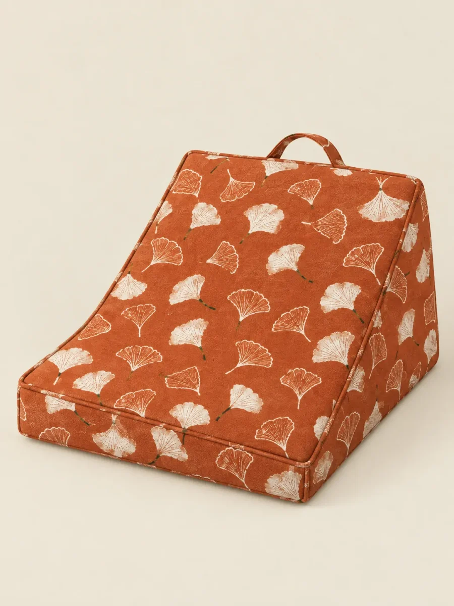 Wedge Cover · Ginkgo fitted on its block (block not included)